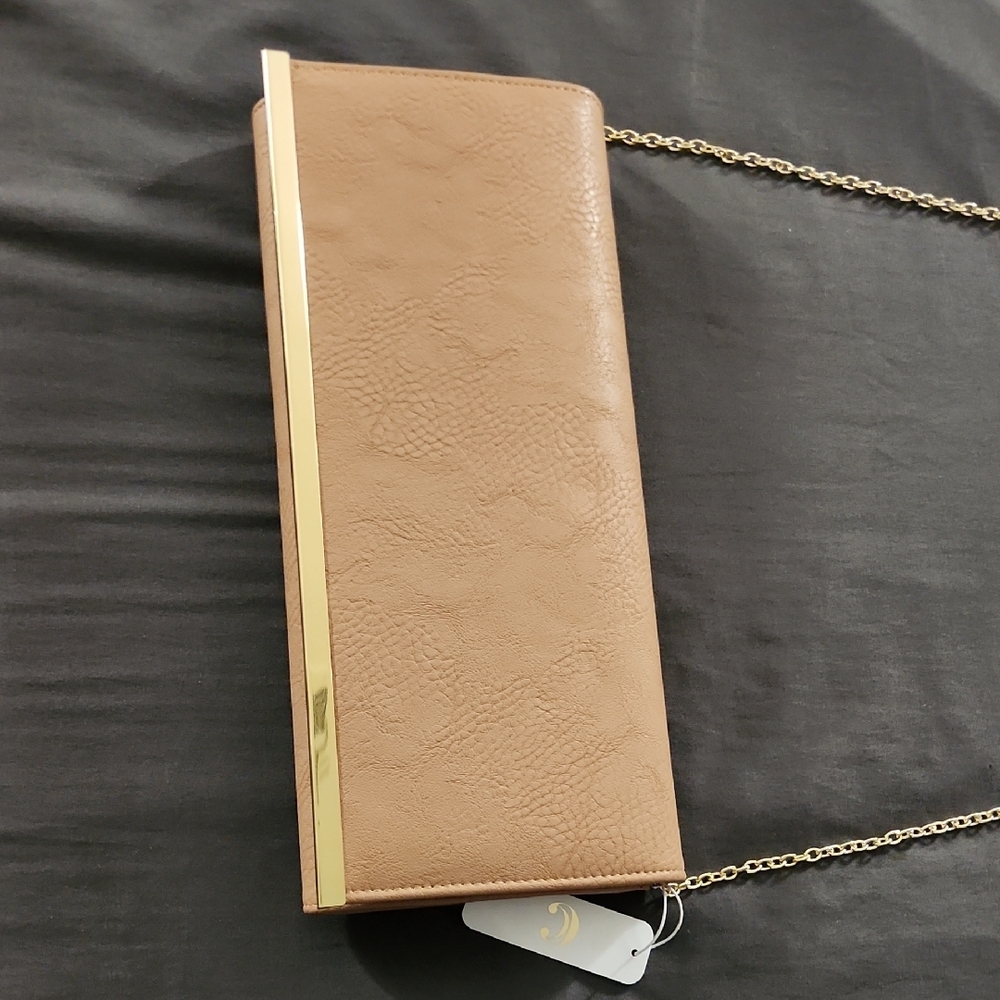 Charming Charlie Clutch Medium brown/Tan with Gold Chain 🔥 - Picture 2 of 10